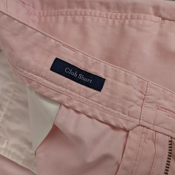 Vineyard Vines pink flat front club shorts 40" - Picture 3 of 10